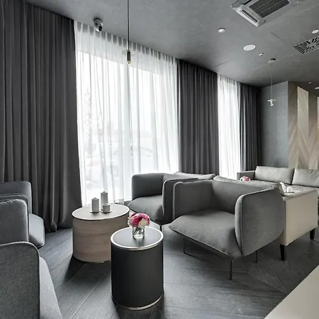 Готель Grano Old Town - Grano Old Town 4*